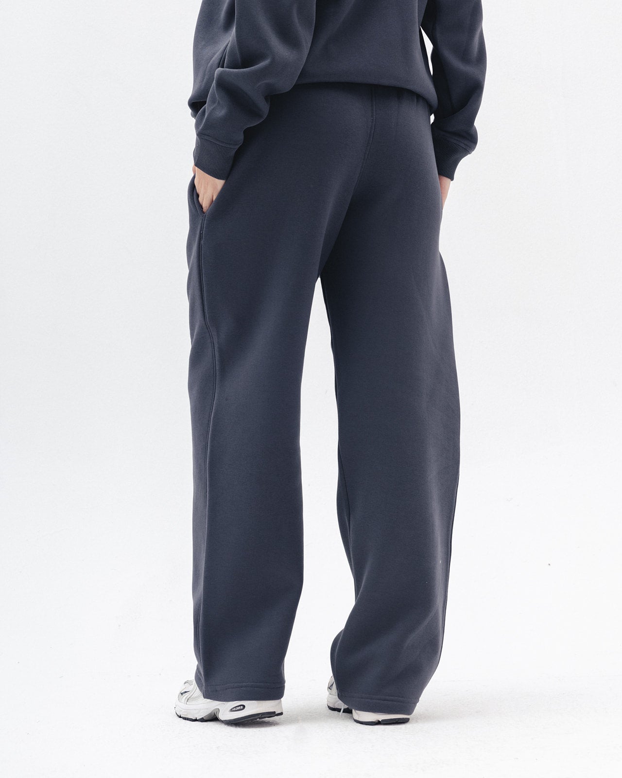 Blank Sweatpants In Charcoal Grey