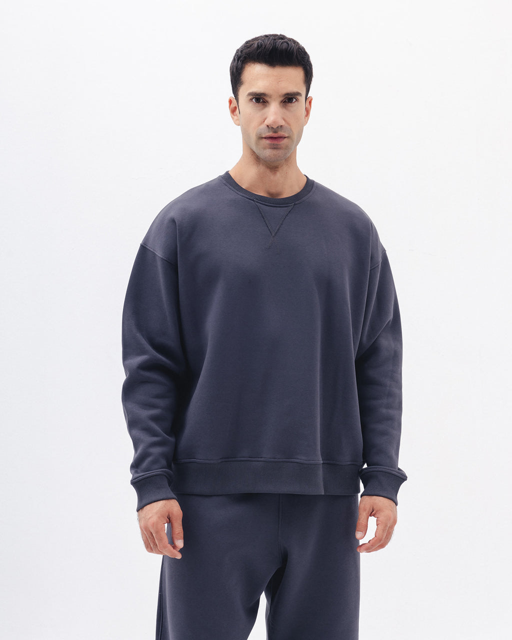 Blank Crewneck In Charcoal Grey