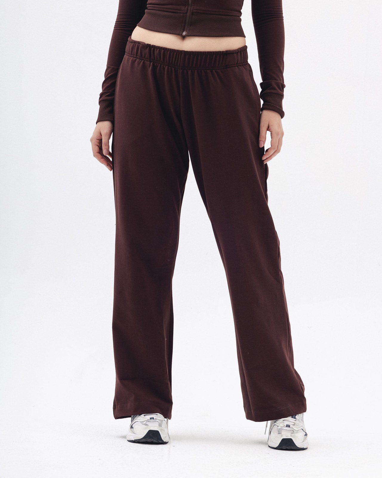 Low Rise Sweatpants In Brown
