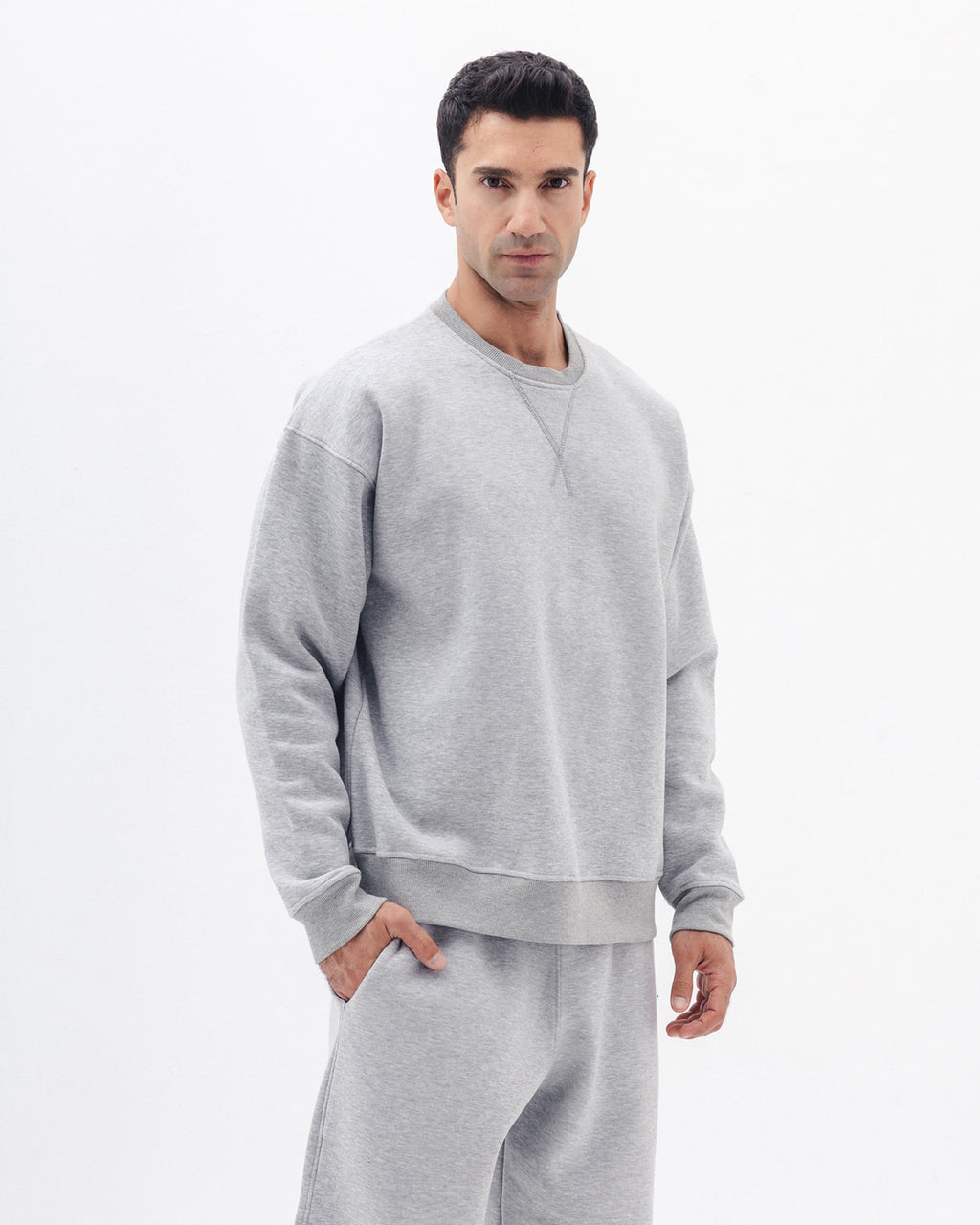 Blank Crewneck in light grey