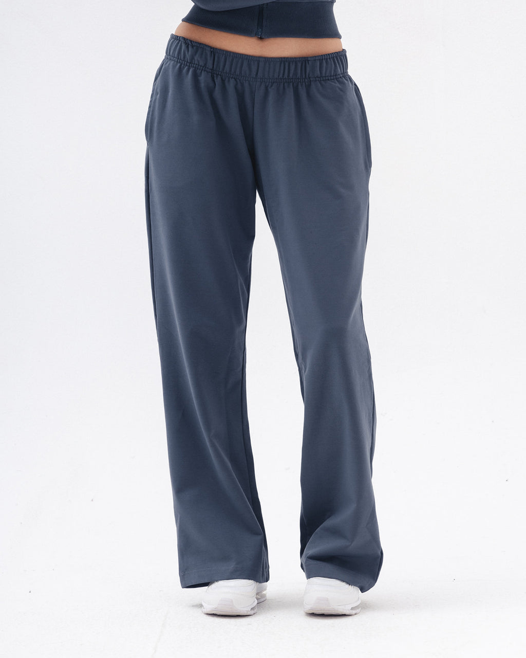 Low Rise Sweatpants In Grey