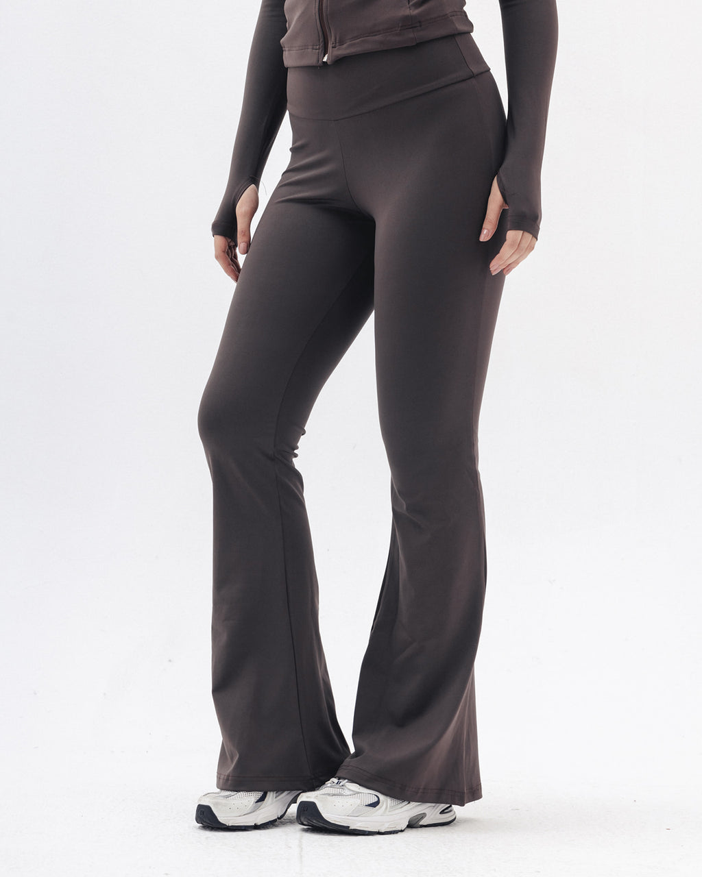 Shaping Yoga Pants In Brown