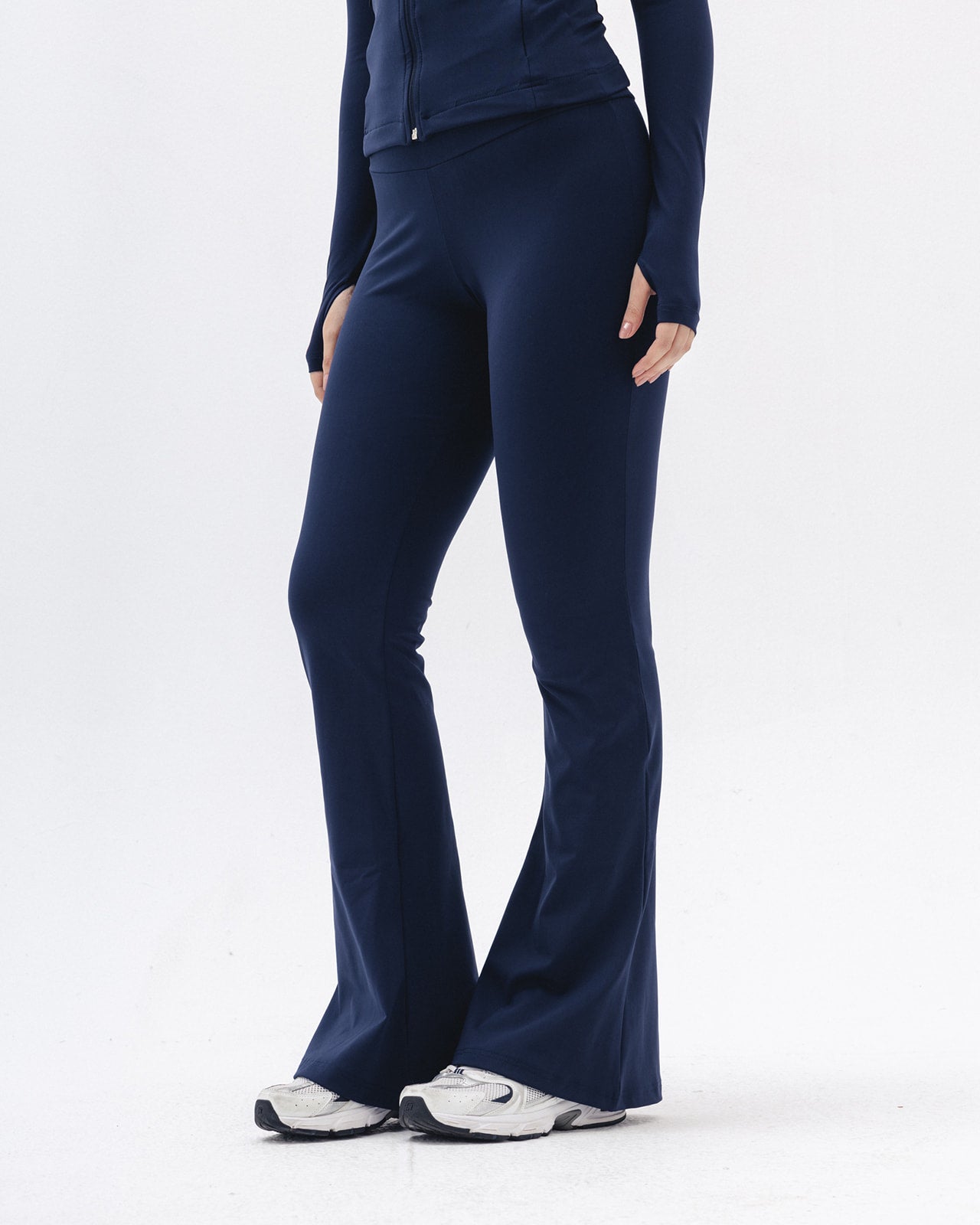 Shaping Yoga Pants In Navy Blue