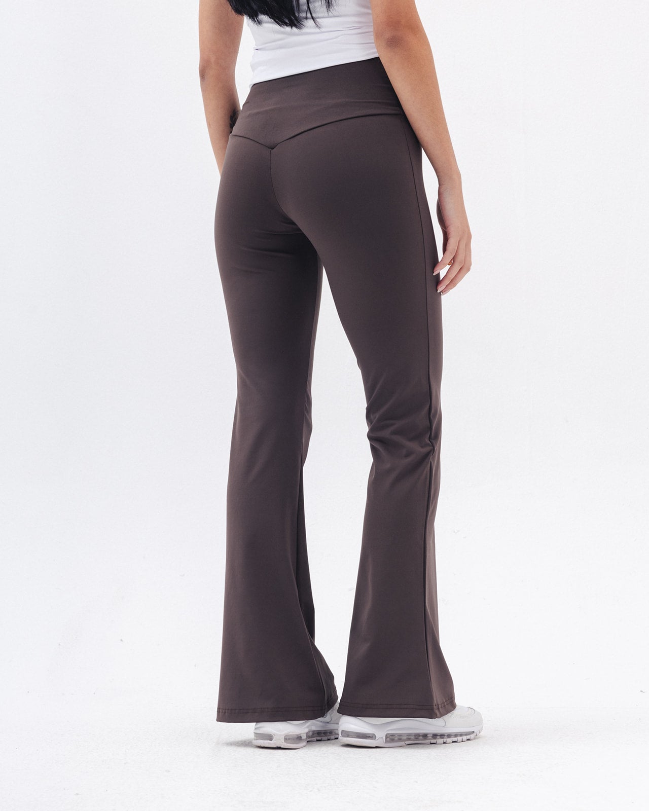 Crossed Waist Yoga Pants In Brown