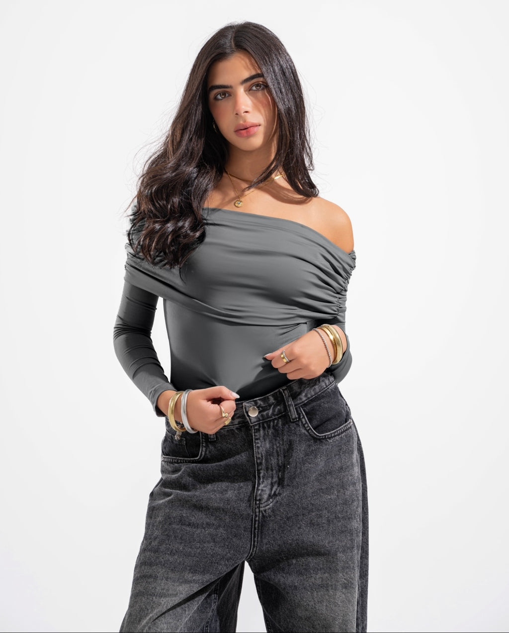 OFF SHOULDER LONG SLEEVE IN CHARCOAL GREY