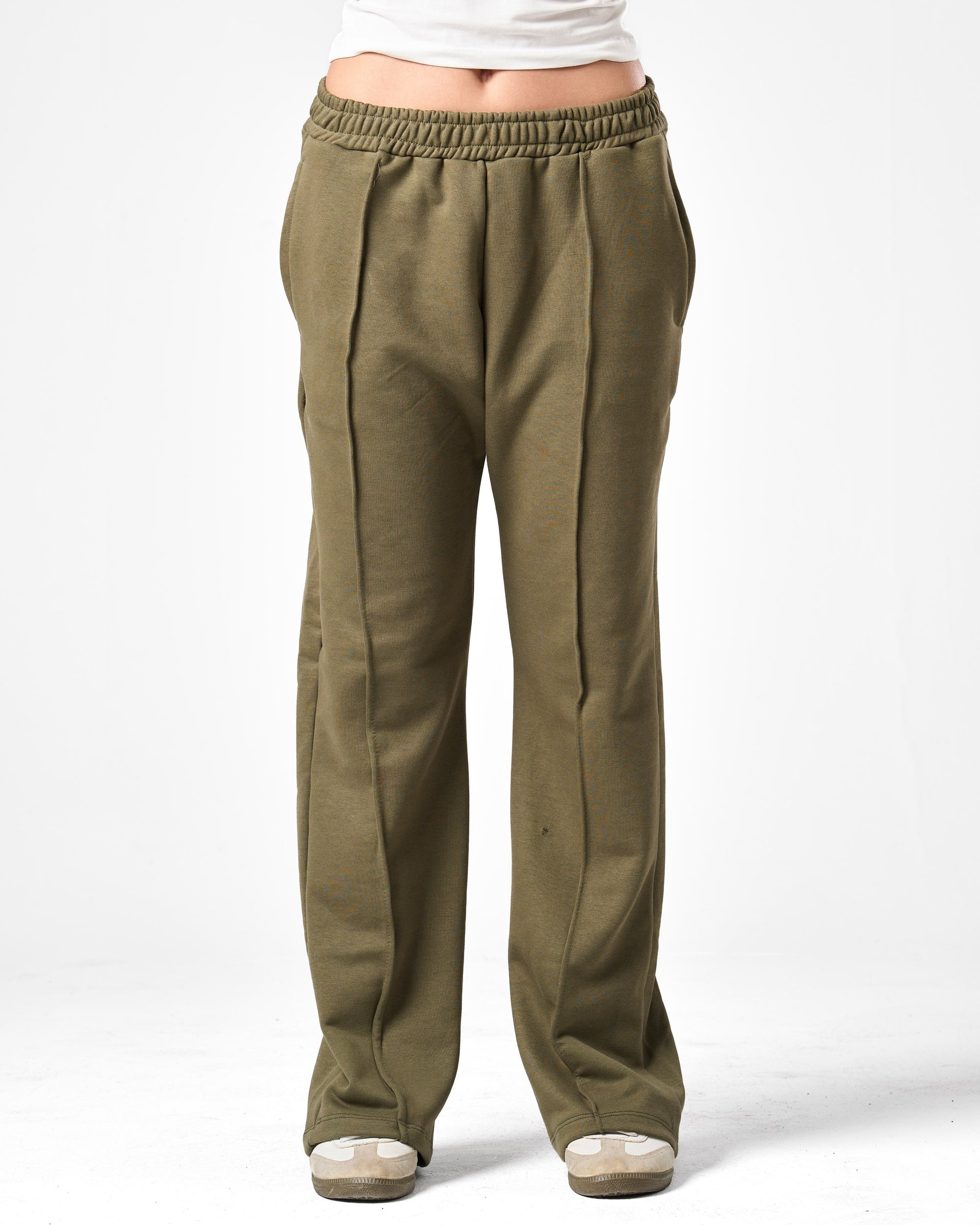 Lounge Sweatpants In Olive