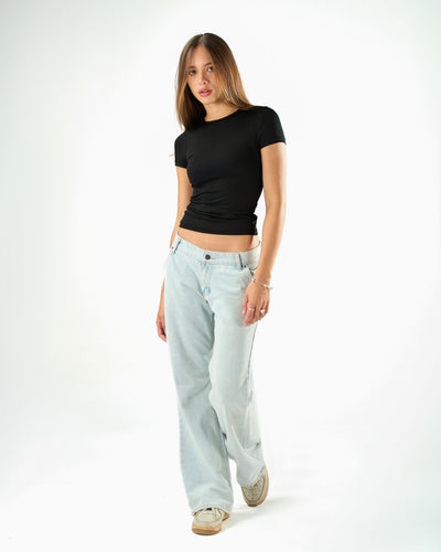 Shaping short sleeve top in black