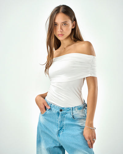 Off shoulder top in white