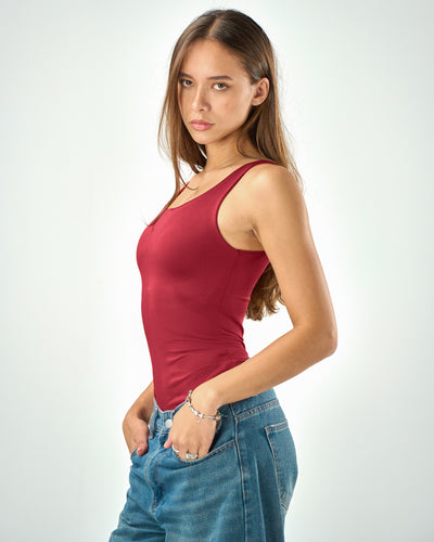 Shaping tank top in Raspberry