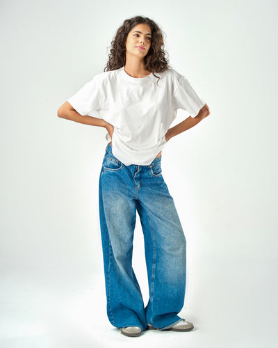 Unisex Regular fit T-shirts in white