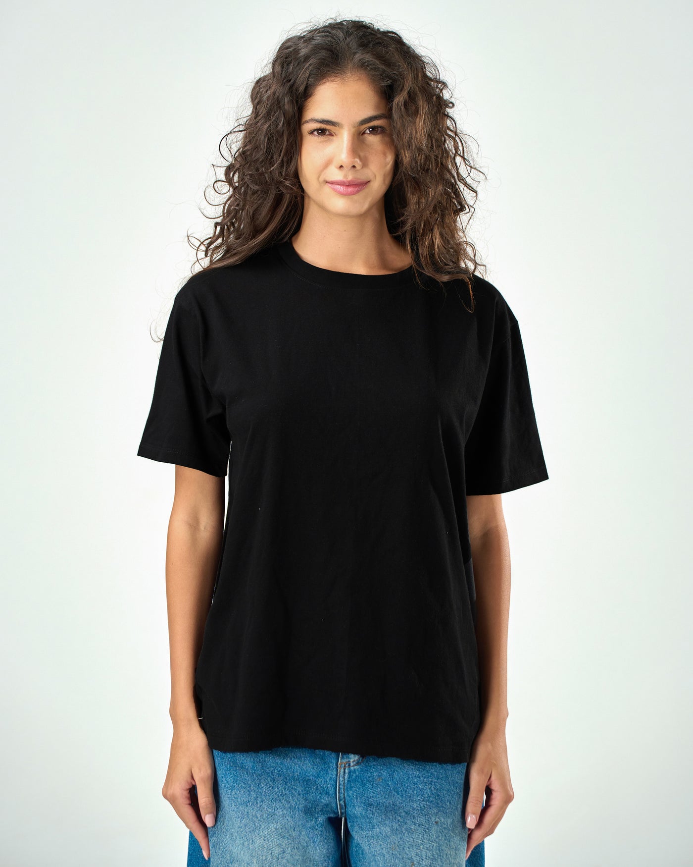 Unisex Regular fit T-shirts in black