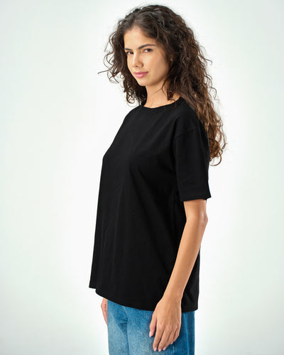 Unisex Regular fit T-shirts in black