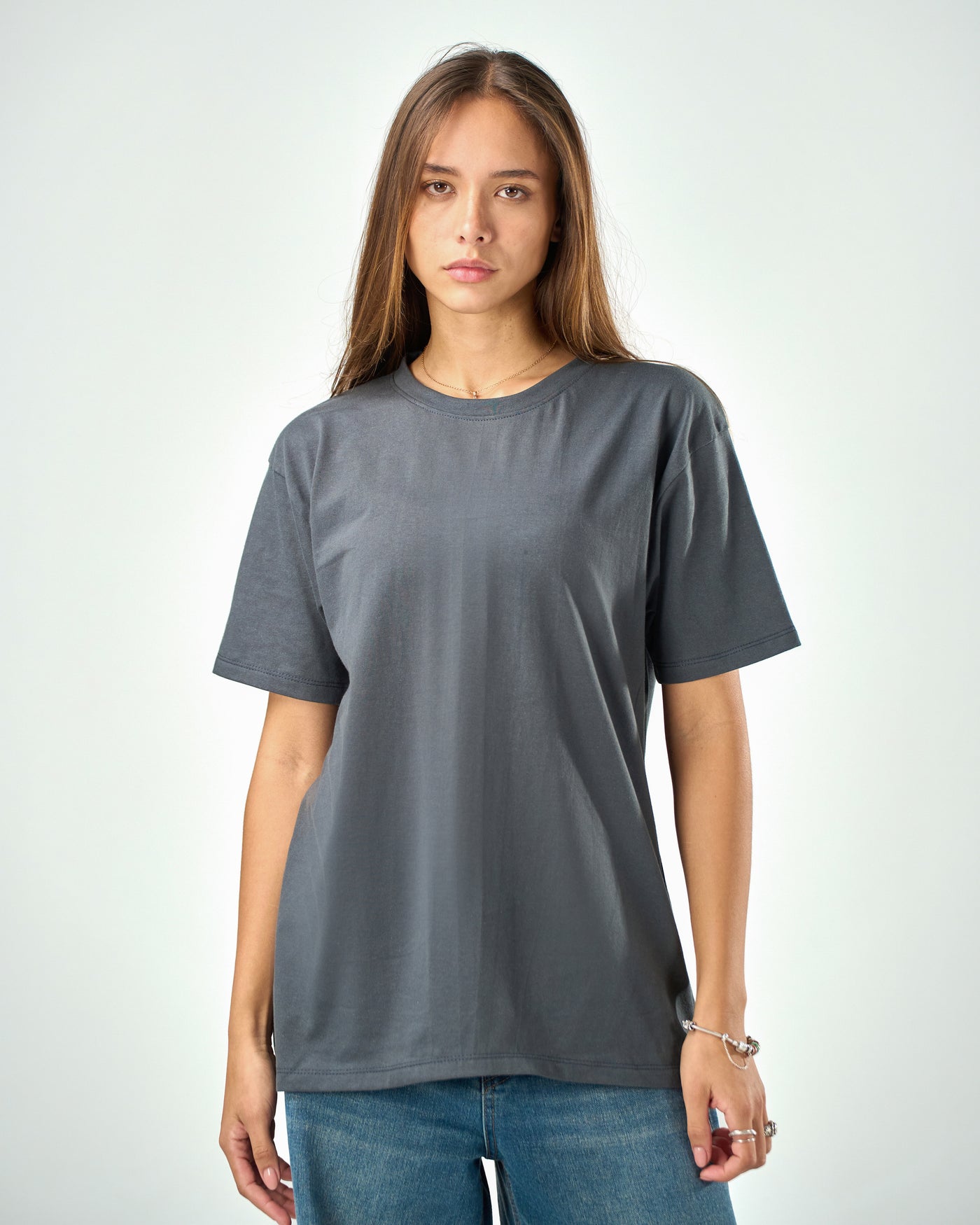 Unisex Regular fit T-shirts in charcoal grey