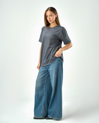 Unisex Regular fit T-shirts in charcoal grey