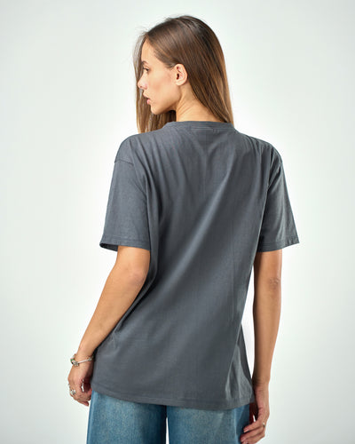 Unisex Regular fit T-shirts in charcoal grey