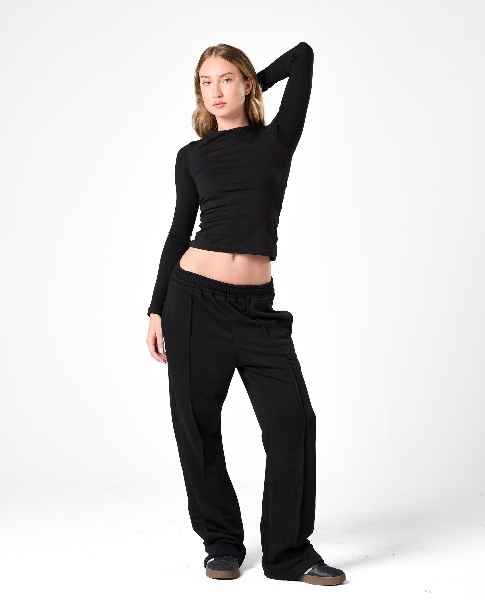 Cotton Shaping Top In Black
