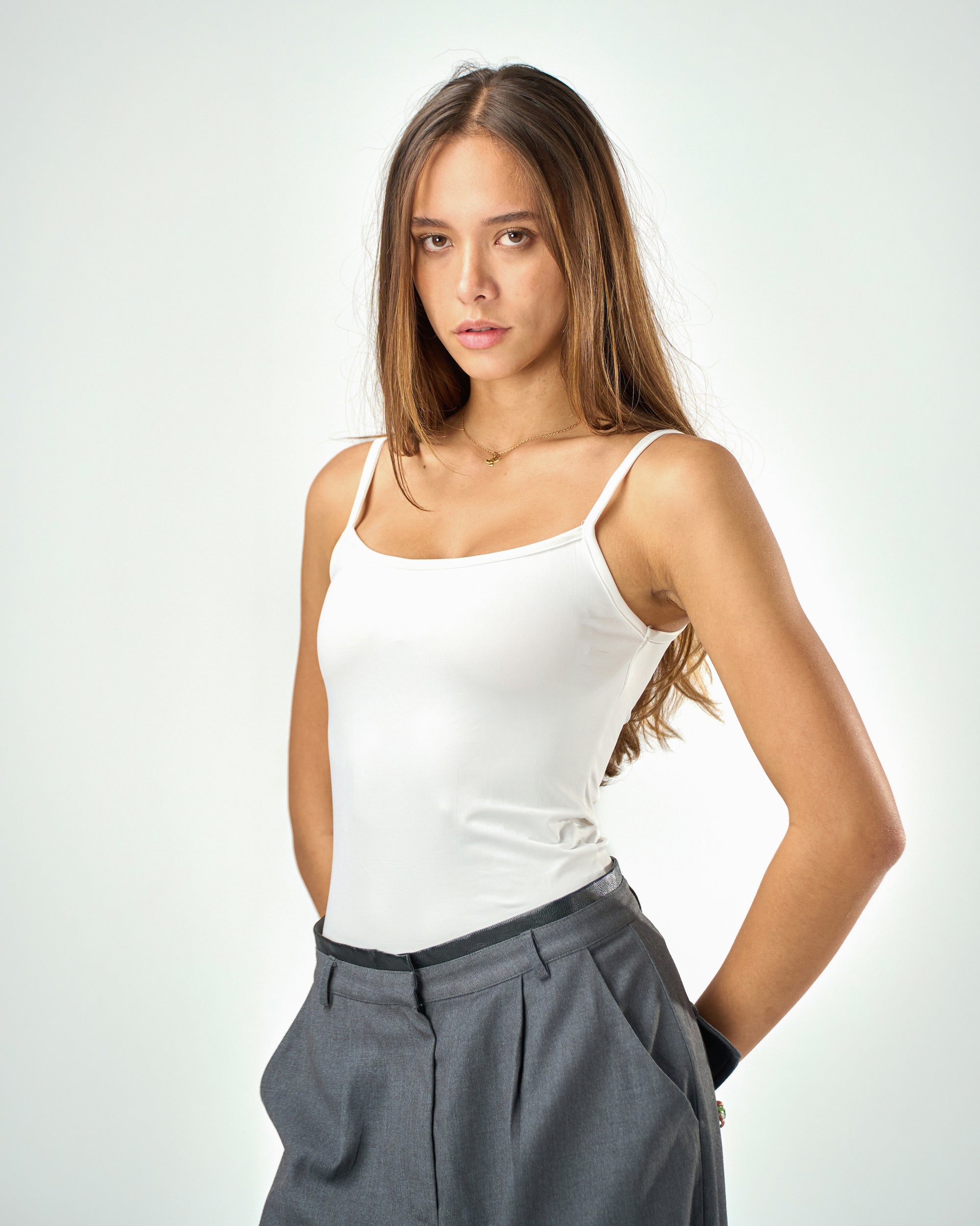 Shaping Spaghetti Tank Top In White