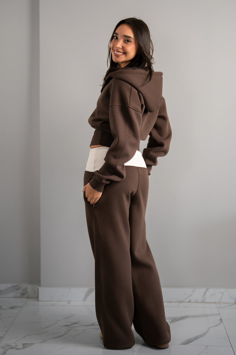 Fluff cinched sweats