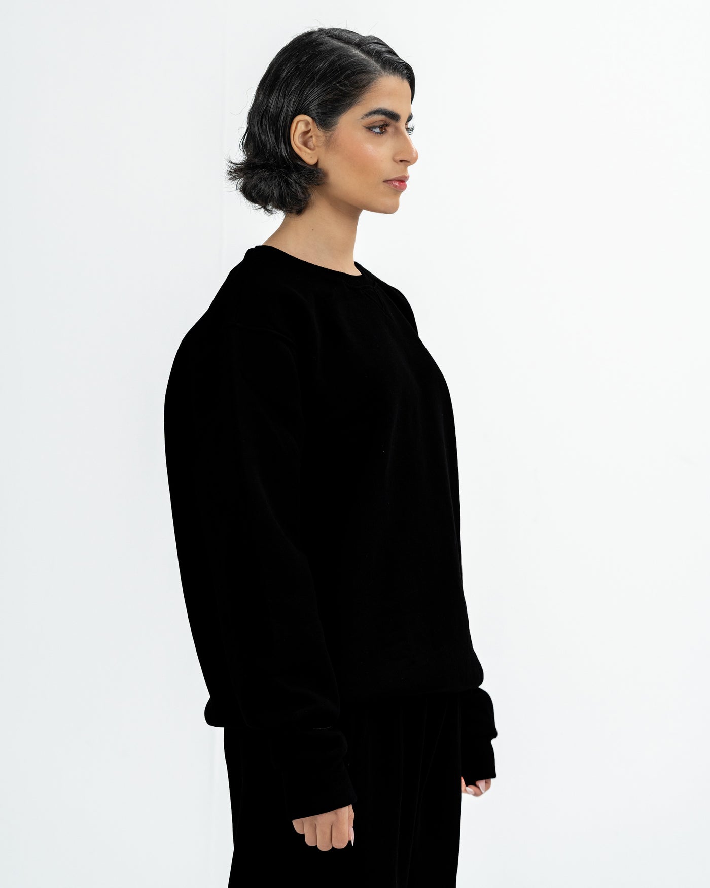 Blank Crewneck in black