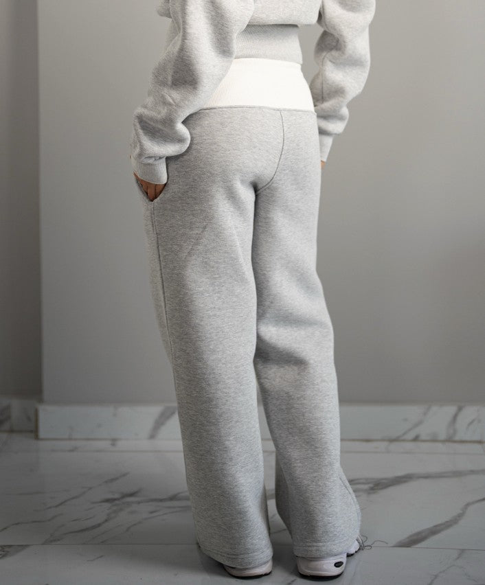 Fluff cinched sweats
