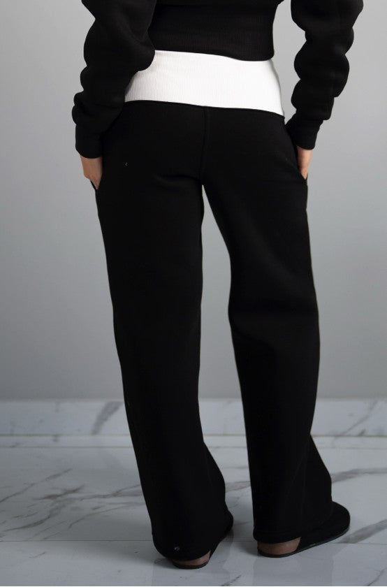 Fluff cinched sweats