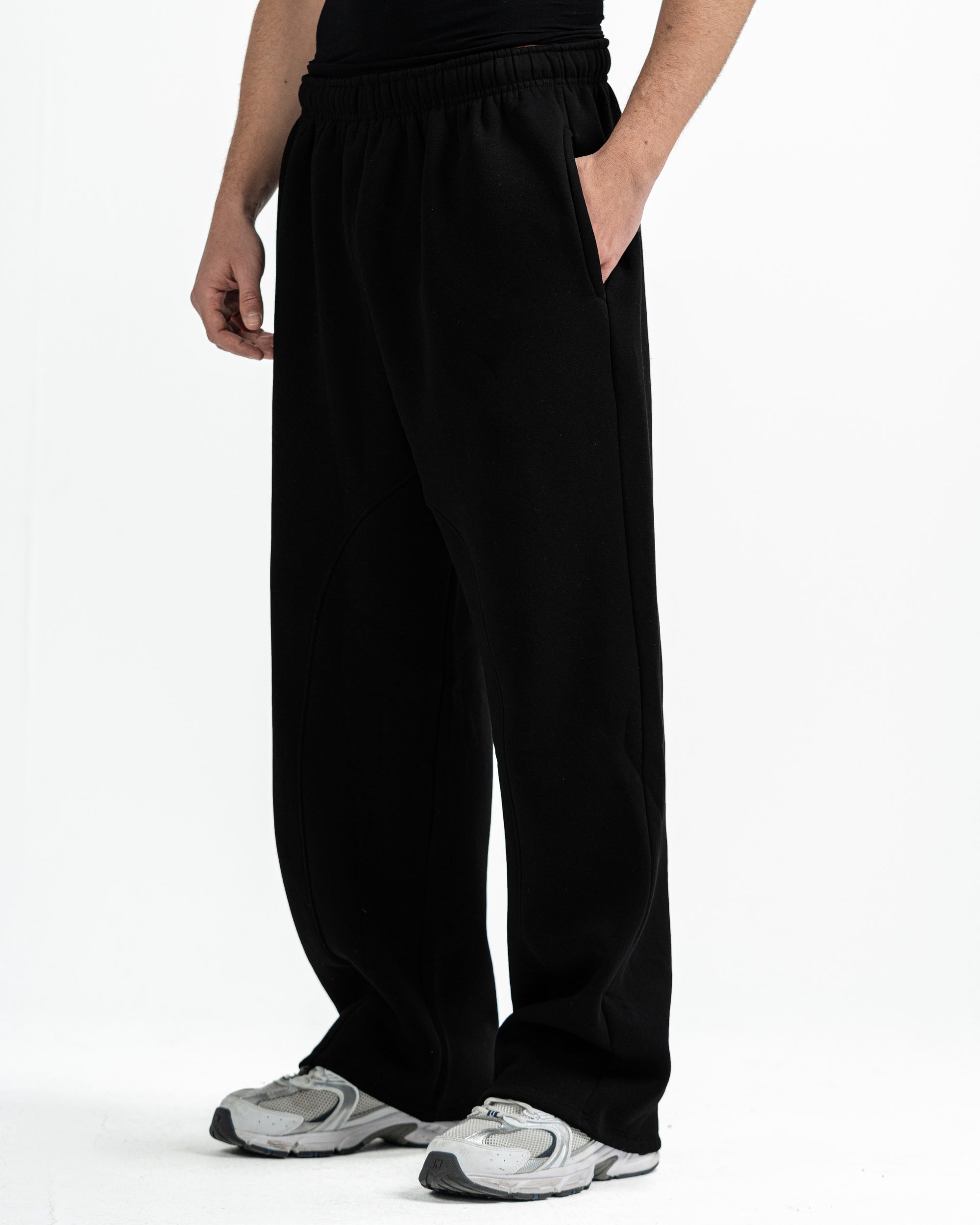 Blank Sweatpants in black