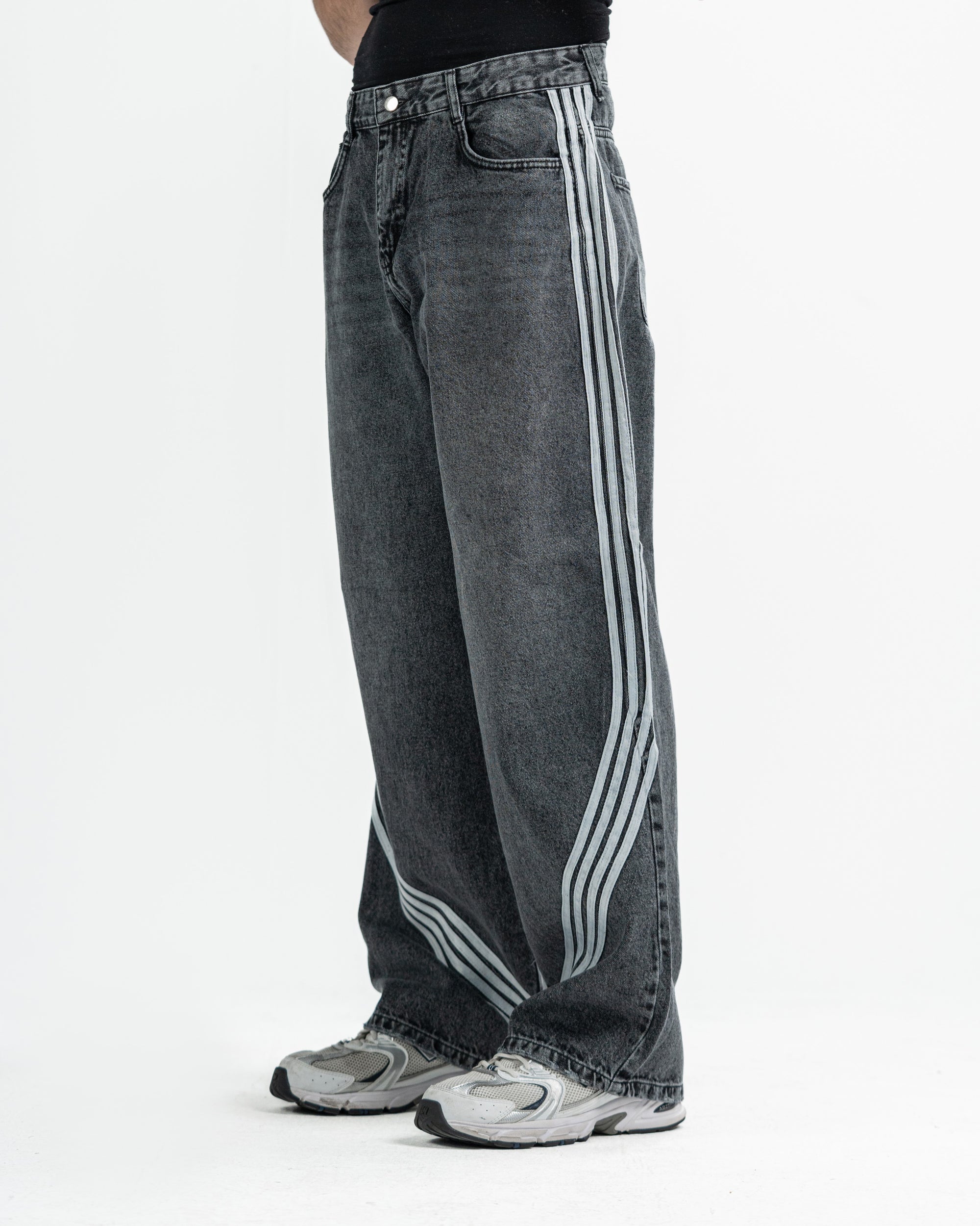 The Arc Denim In Ash Grey
