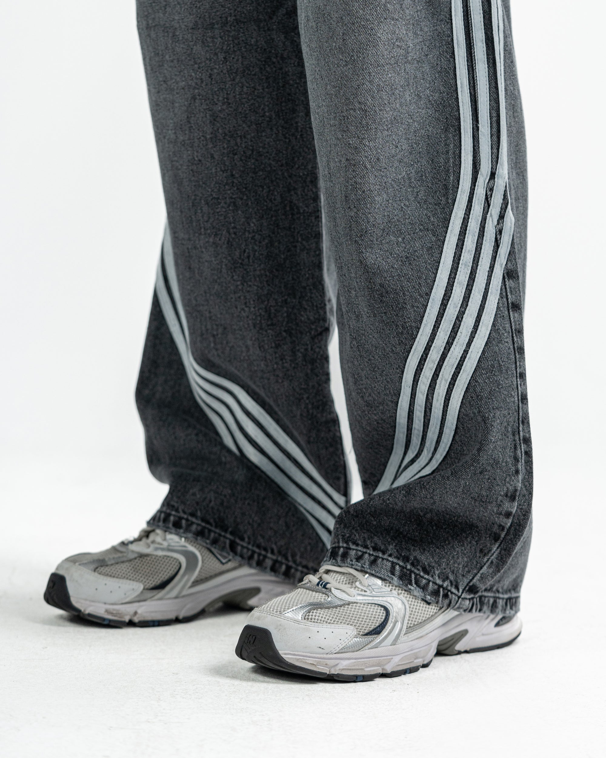 The Arc Denim In Ash Grey