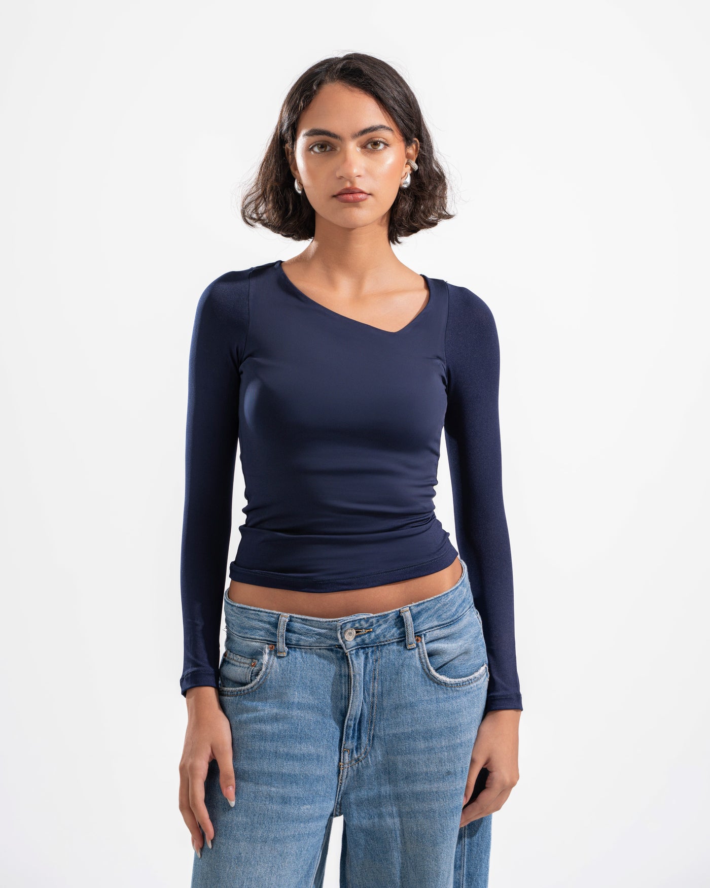 ASYMMETRIC LONG SLEEVE IN NAVY BLUE