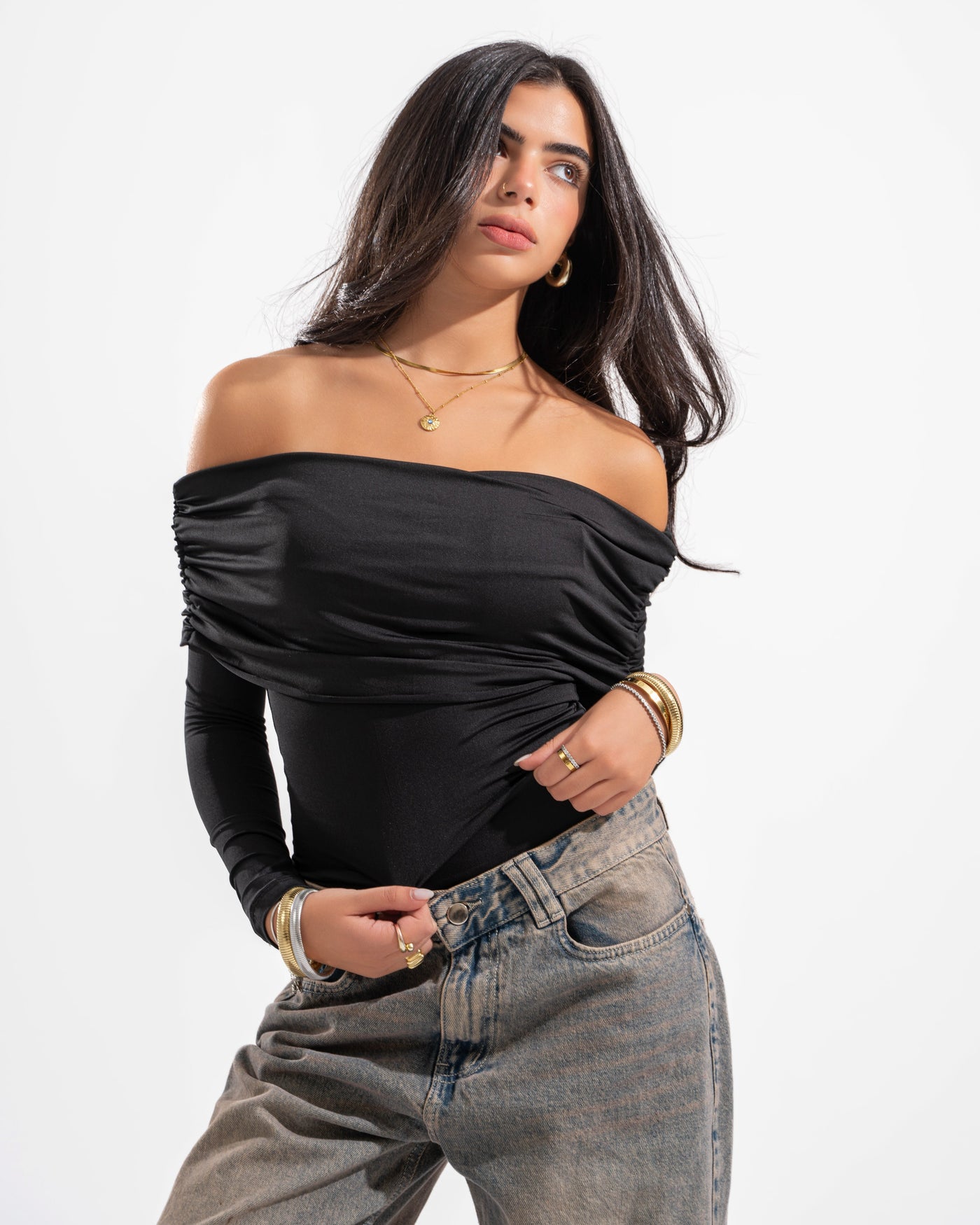 OFF SHOULDER DRAPED LONG SLEEVE IN BLACK