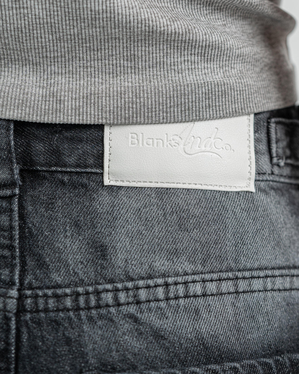 Baggy Denim In Washed Black