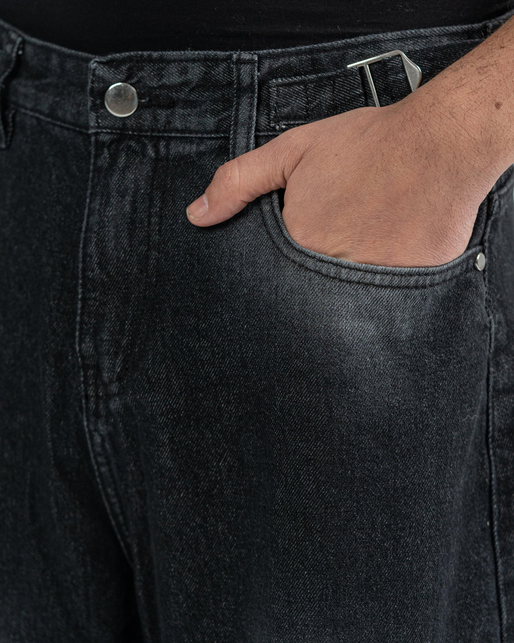 Baggy Denim In Washed Black