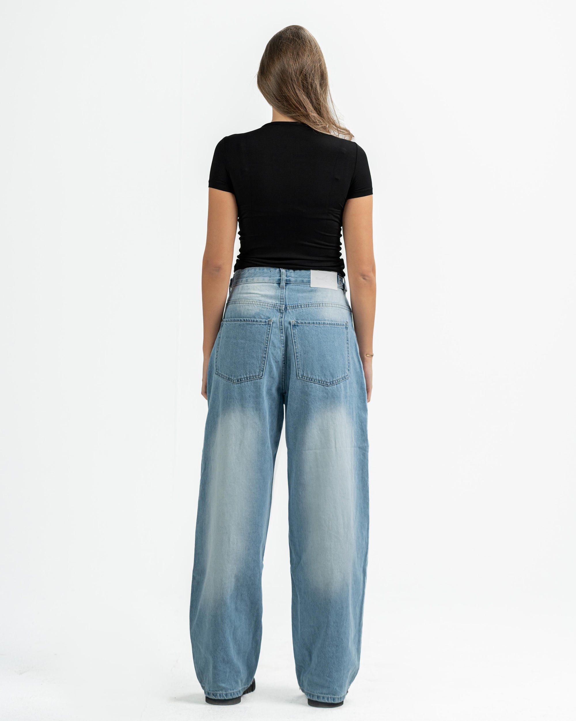 Baggy Denim In Ice Blue