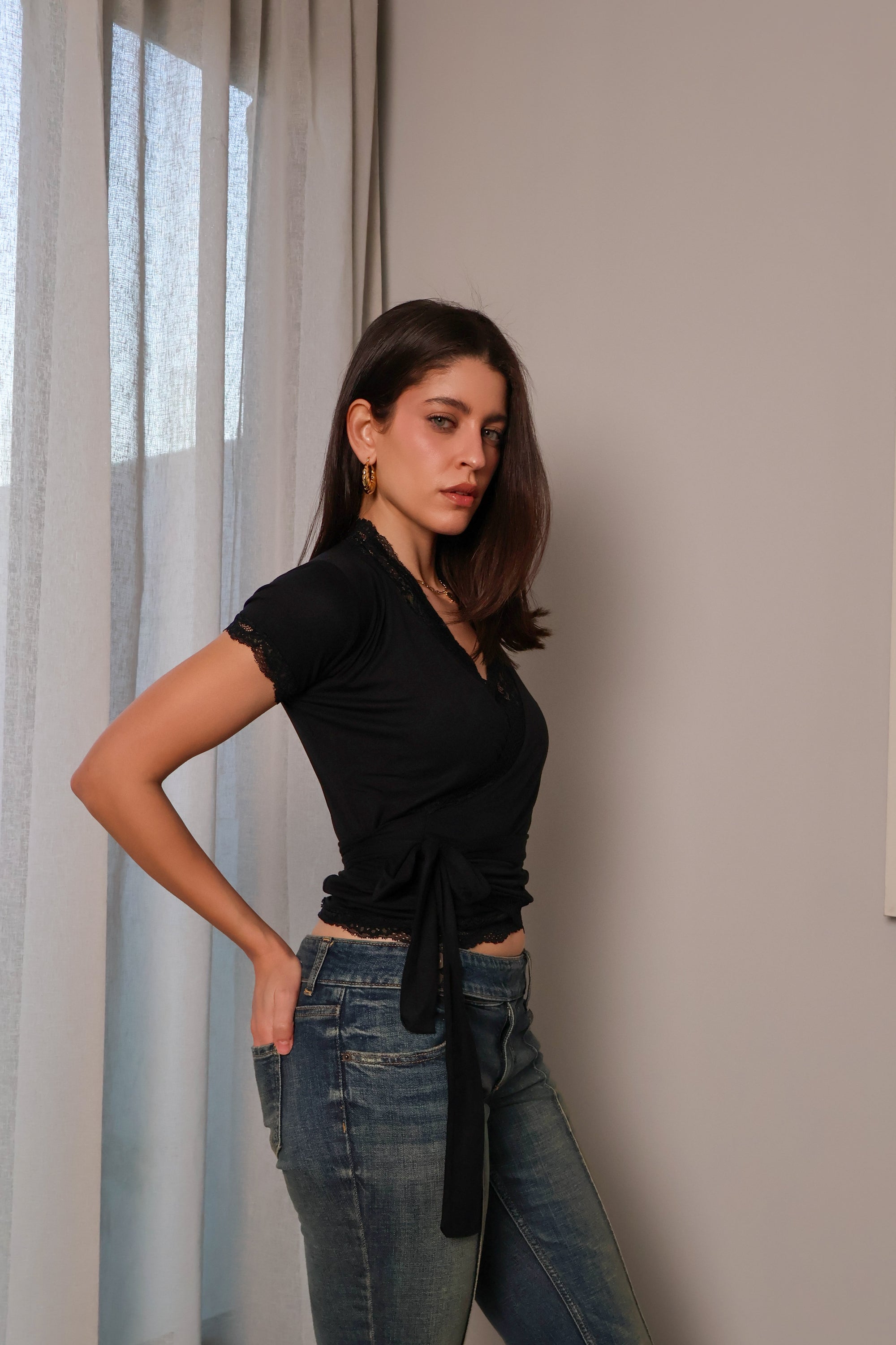 Lace half sleeve wrap cardigan