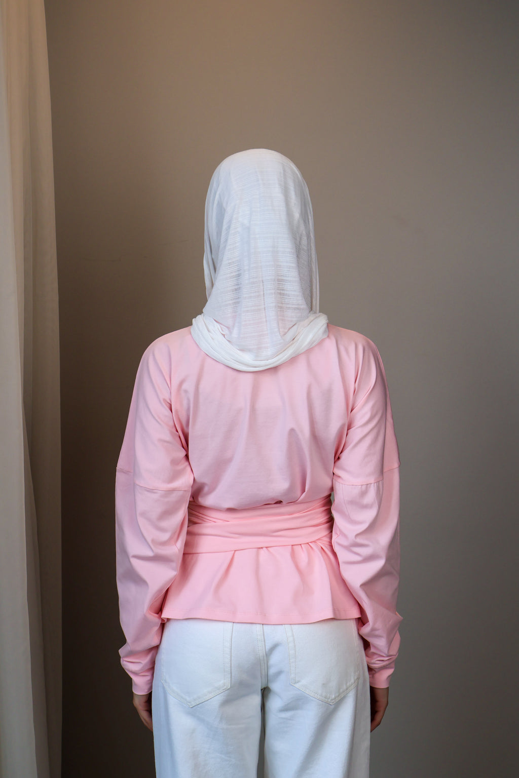Belted long sleeve crewneck