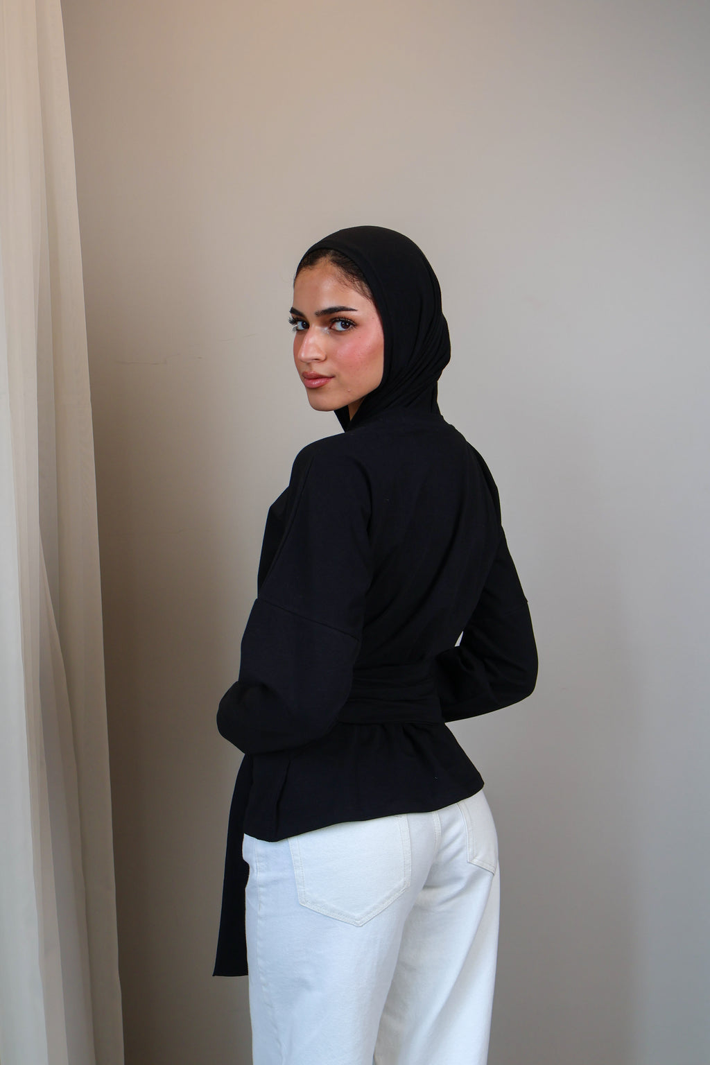 Belted long sleeve crewneck