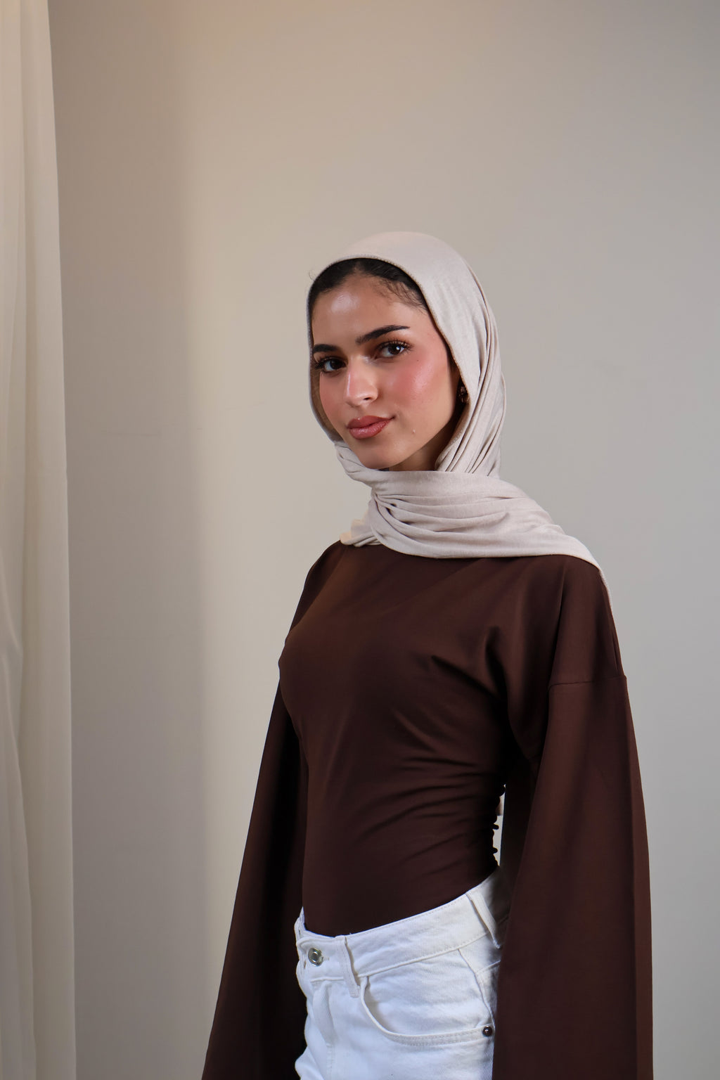 Boatneck Shaping Waist Top Full Sleeve