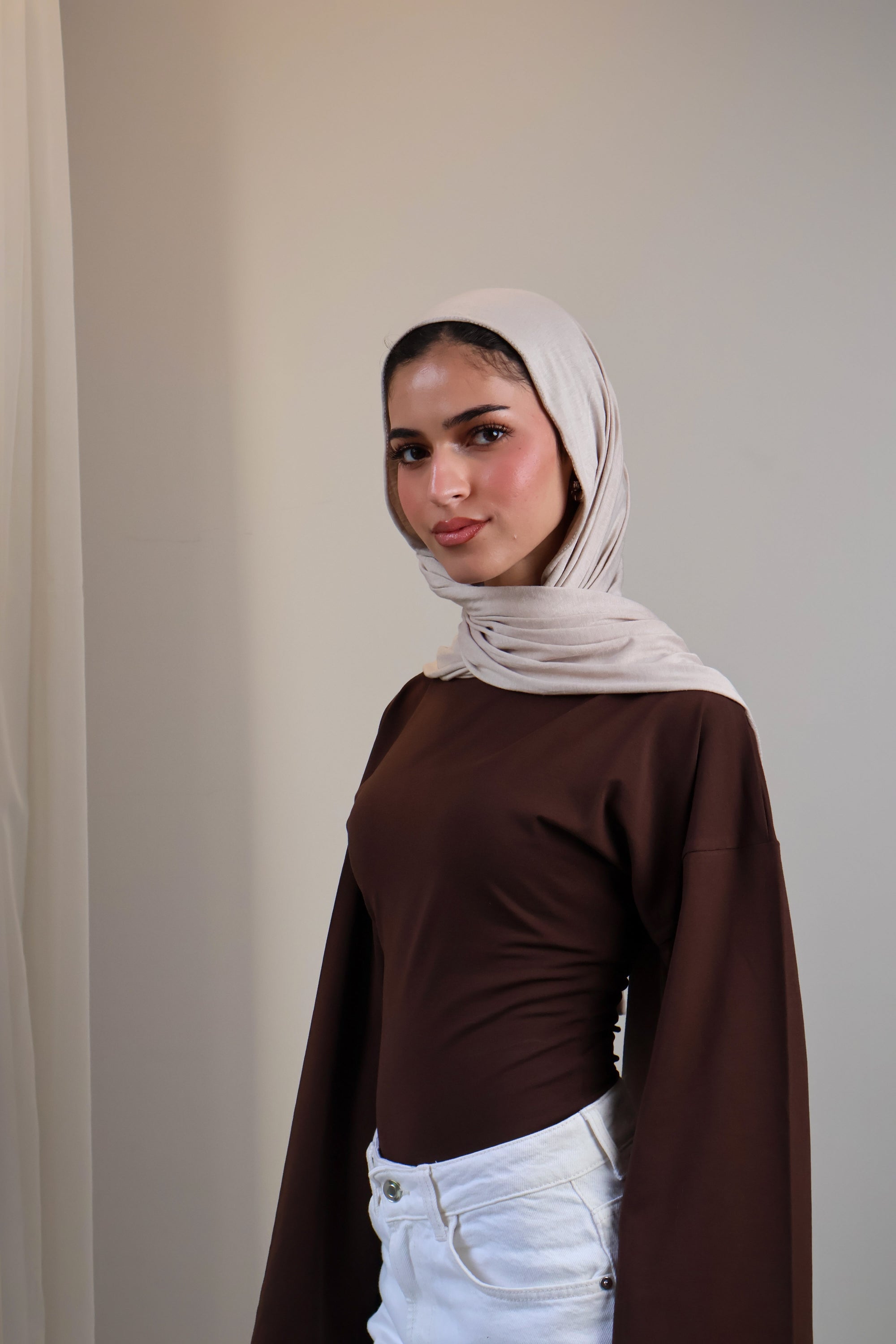 Boatneck Shaping Waist Top Full Sleeve