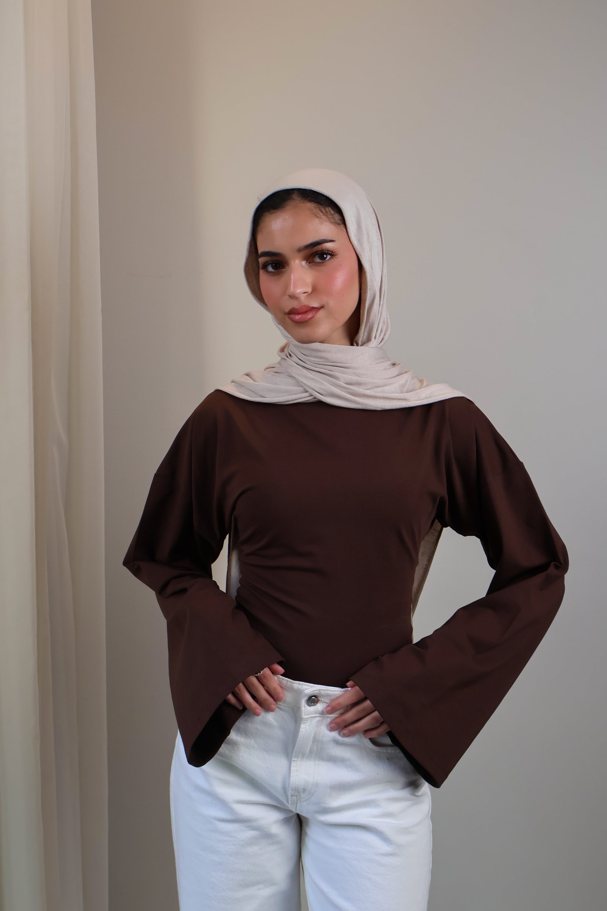 Boatneck Shaping Waist Top Full Sleeve