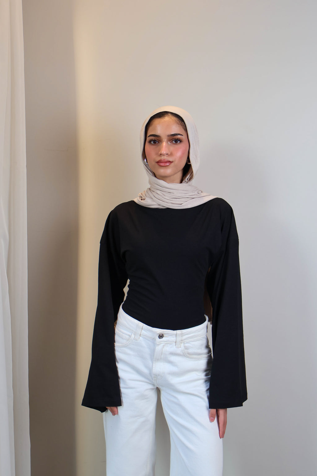 Boatneck Shaping Waist Top Full Sleeve