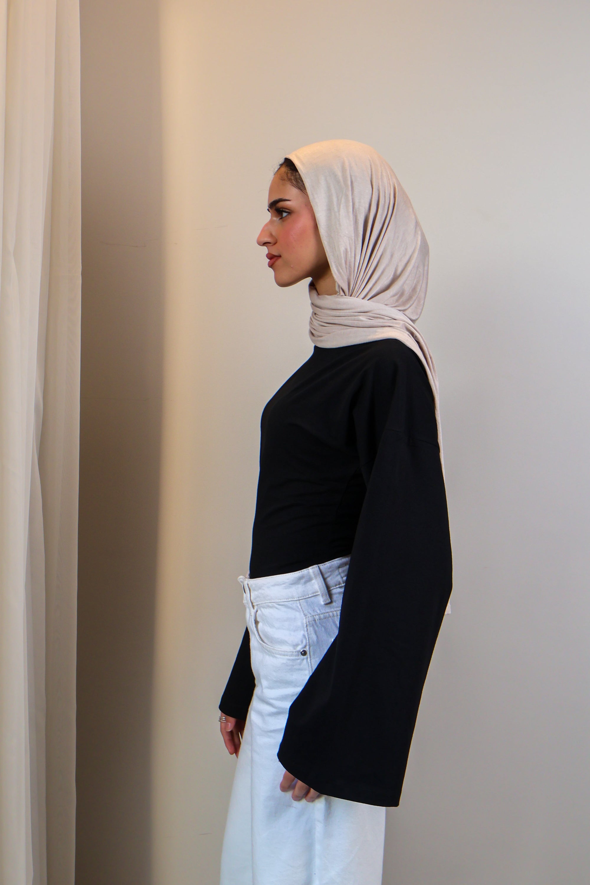 Boatneck Shaping Waist Top Full Sleeve