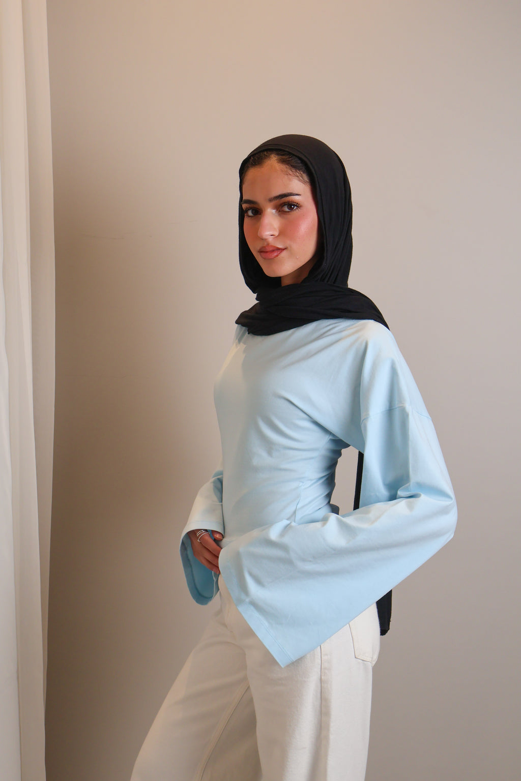 Boatneck Shaping Waist Top Full Sleeve