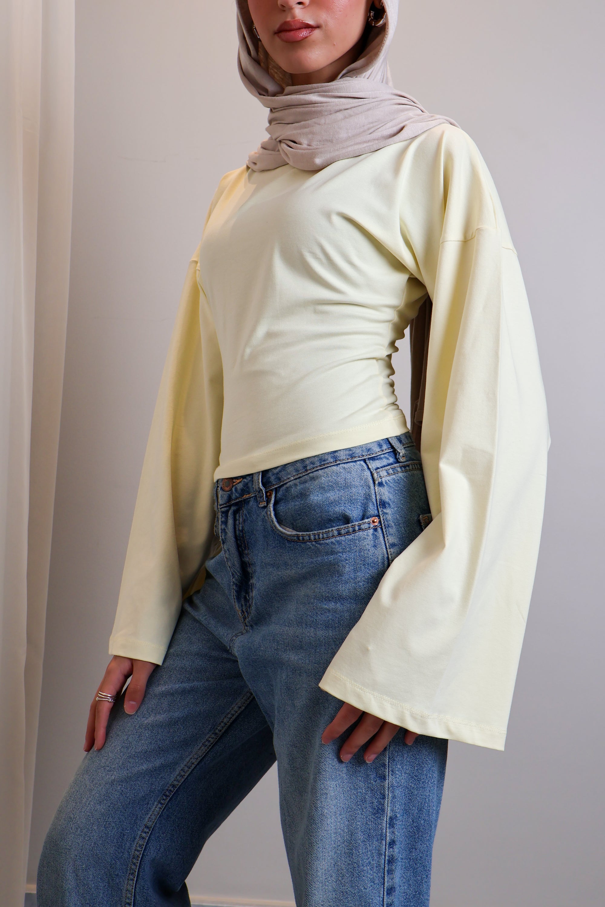 Boatneck Shaping Waist Top Full Sleeve