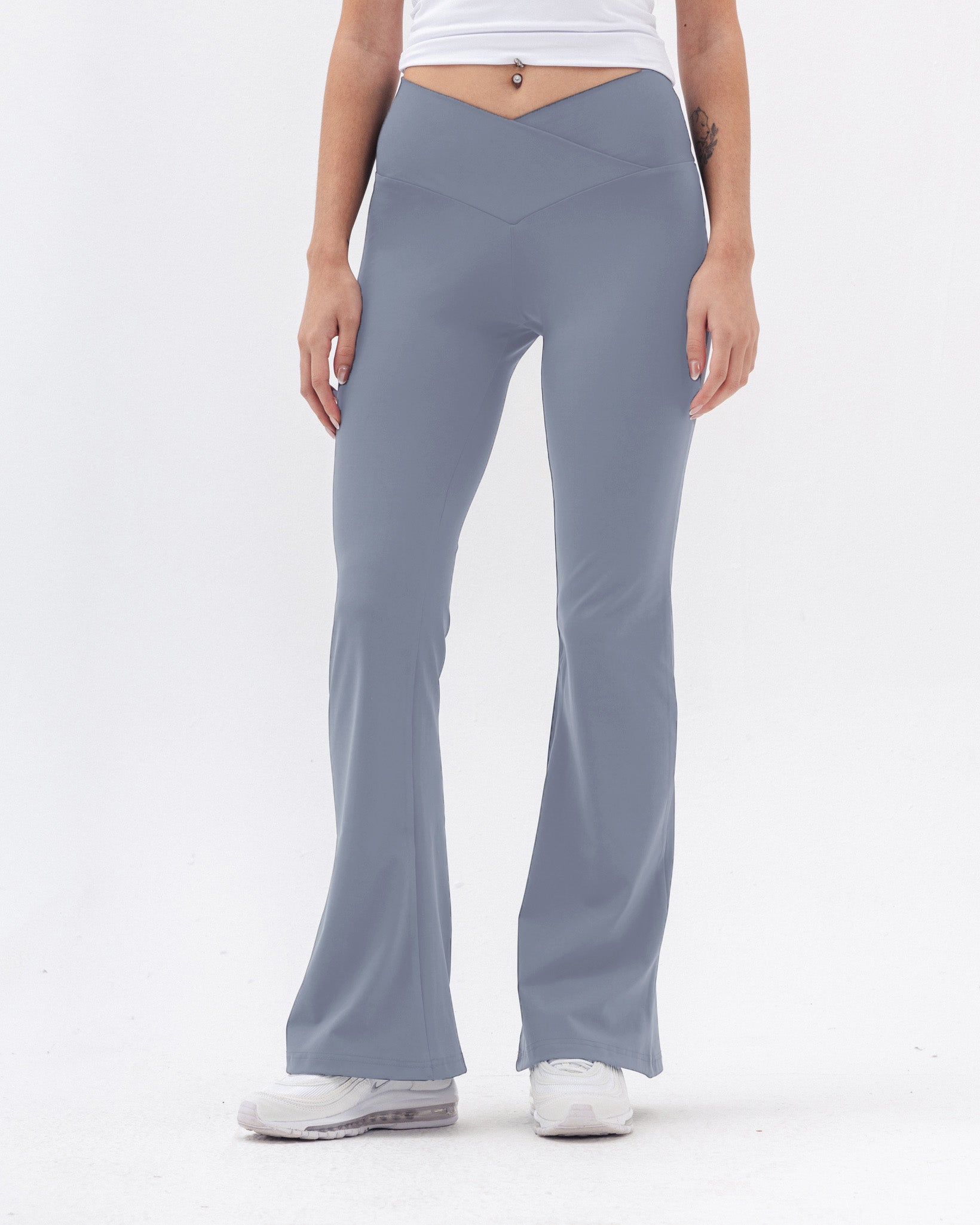 Crossed Waist Yoga Pants in Cool Grey